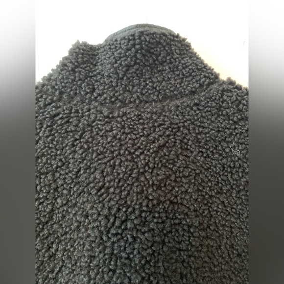 Women’s NWT Athleta Oversized Sherpa Black Quartertop Pullover Swester Size XS - Picture 8 of 13